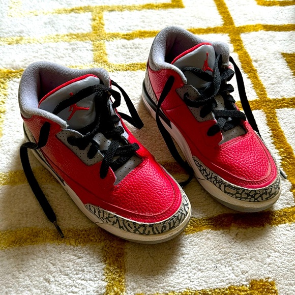 Jordan Other - Boys air Jordan sneakers size 2